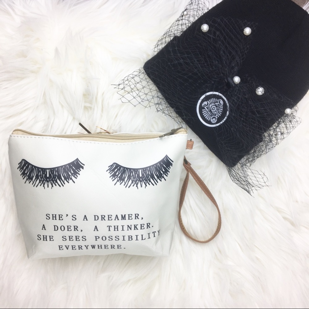 Awesome gift bag “She’s a dreamer.. “ wristlet bag